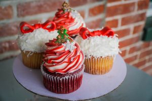 Sweetie Pies Bakery Christmas Cupcake